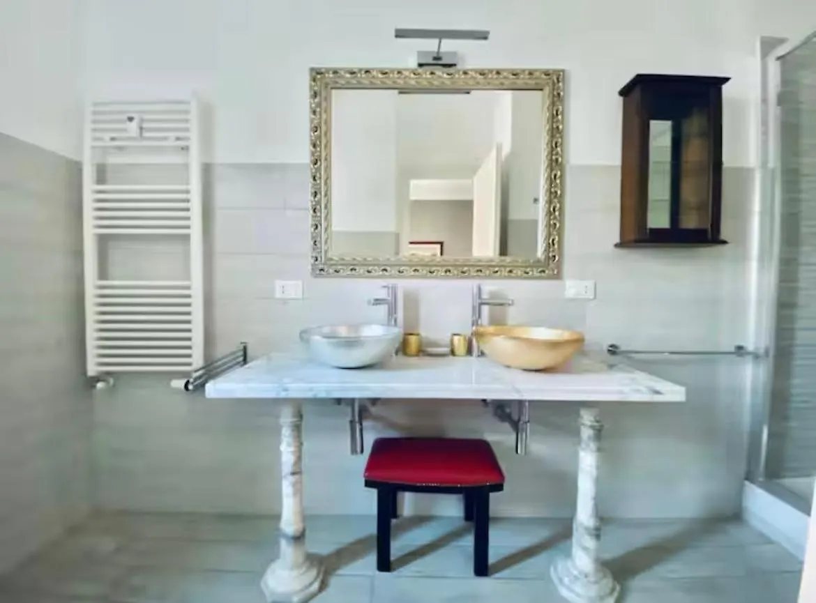 Vatican City Historic Center -Luxury Flat With Garden And Private Parking Rome Apartment