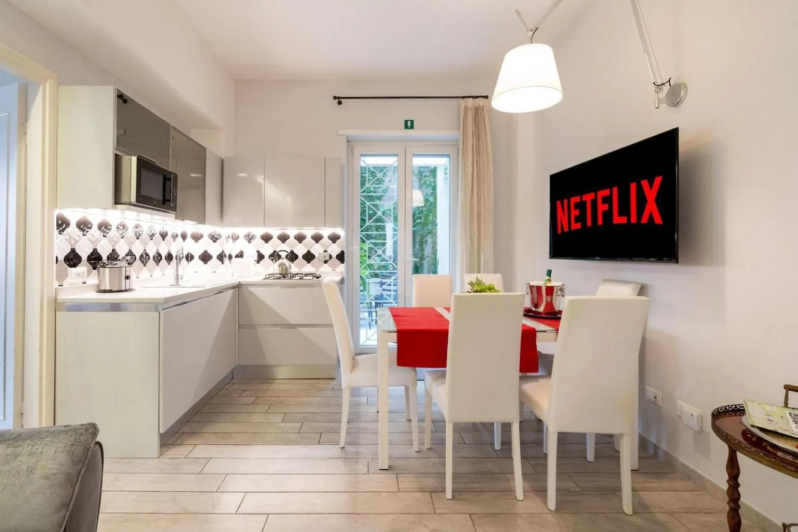 Vatican City Historic Center -Luxury Flat With Garden And Private Parking Rome Italy